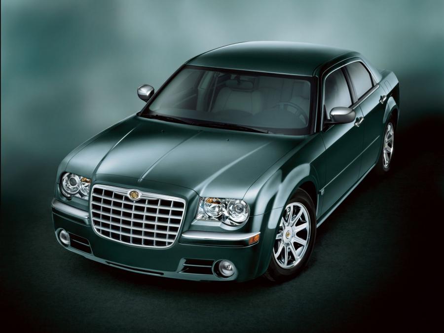  Chrysler 300C 2004 года  (фото 28 из 36)
